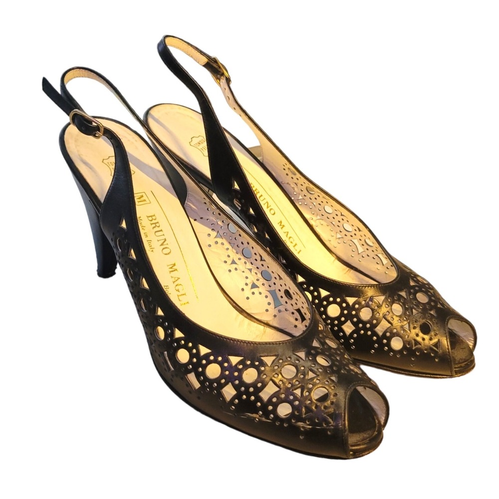 Vintage New Bruno Magli Pumps Heels Slingbacks‎ 7 Black Cut Out